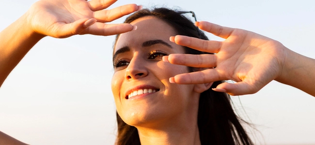 Protegete de los rayos UV con los lentes óprticos de Buyes Optical